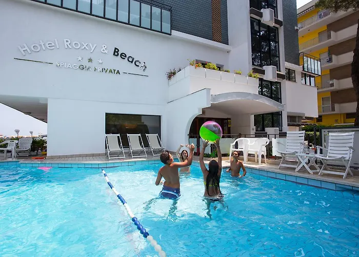 فندق Roxy & تْشيزيناتيكو