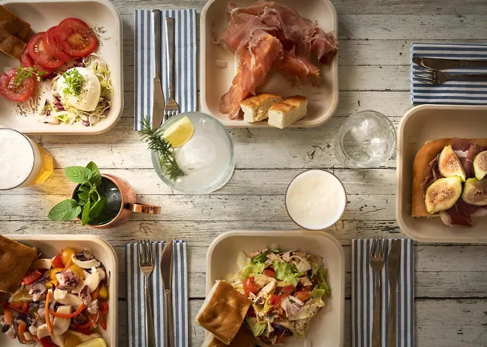 Roxy & Ξενοδοχείο 3*