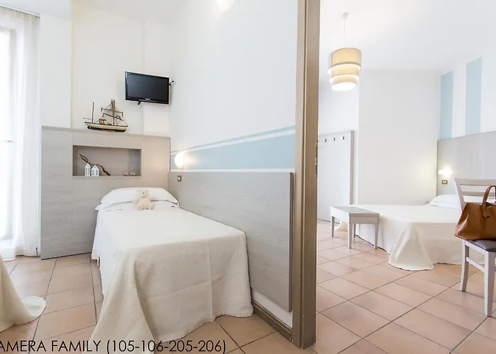 Roxy & تْشيزيناتيكو